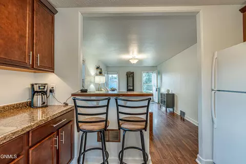 1516 E Avenue Ave E, Bismarck, ND 58501 photo 9