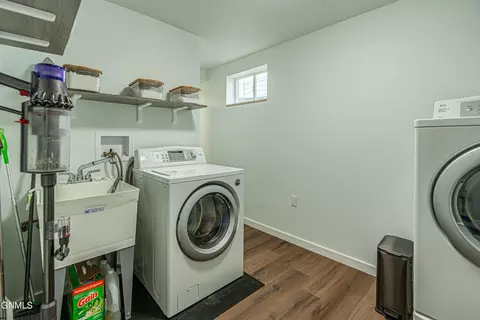 1516 E Avenue Ave E, Bismarck, ND 58501 photo 31