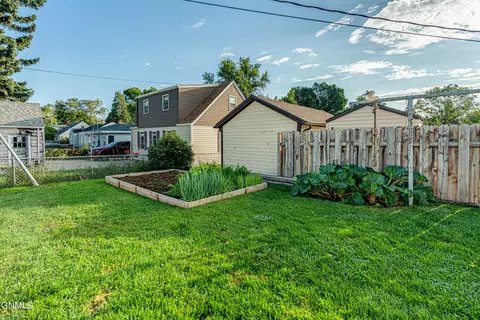 1516 E Avenue Ave E, Bismarck, ND 58501 photo 40