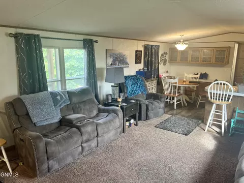 1802 32nd St W, Williston, ND 58801 photo 44