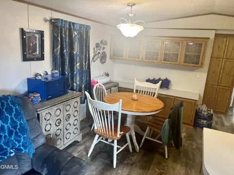 1802 32nd St W, Williston, ND 58801 photo 45