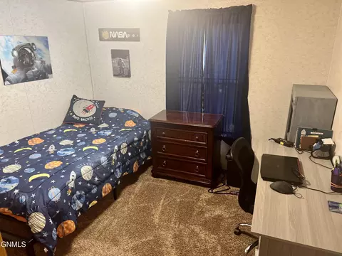 1802 32nd St W, Williston, ND 58801 photo 40