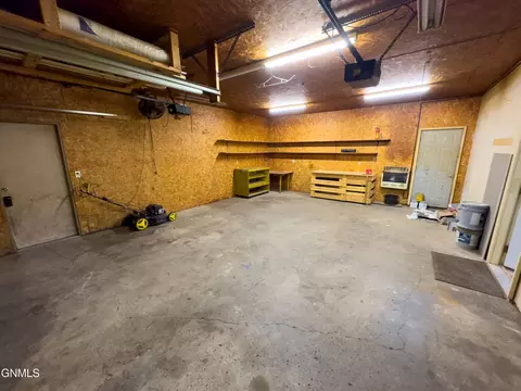 9 7th Ave SE, Stanley, ND 58784 photo 37