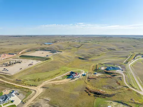 View/Area - 5378 53v Loop, Williston, ND 58801 photo 5 of 7