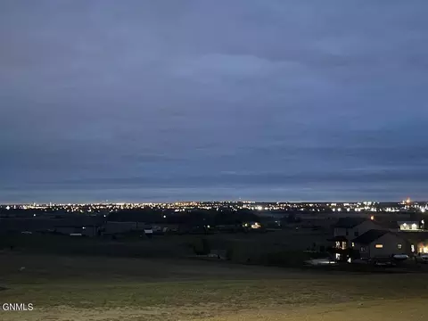 View/Area - 5378 53v Loop, Williston, ND 58801 photo 6 of 7