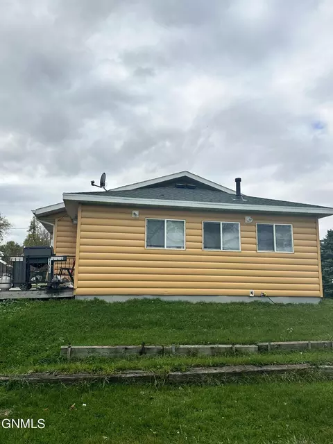 600 3rd Ave N, Cleveland, ND 58424