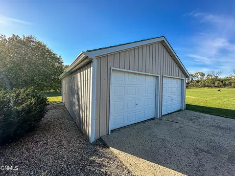 30250 370th Ave NE, Wing, ND 58494 photo 19