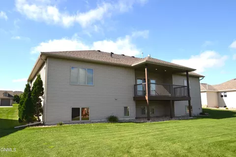 3219 Clairmont Rd, Bismarck, ND 58503 photo 44