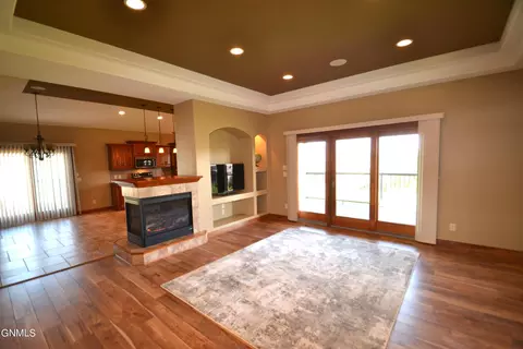 3219 Clairmont Rd, Bismarck, ND 58503 photo 4