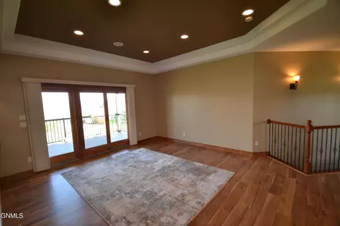 3219 Clairmont Rd, Bismarck, ND 58503 photo 12