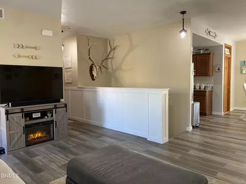 3307 Wheat Ridge St, Williston, ND 58801 photo 6