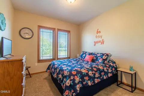 3307 Wheat Ridge St, Williston, ND 58801 photo 19