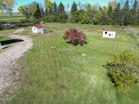 6192 Highway 30, Streeter, ND 58483 photo 13