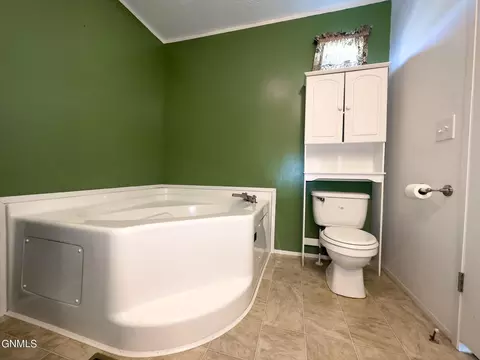 6192 Highway 30, Streeter, ND 58483 photo 41