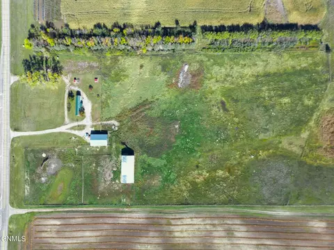 6192 Highway 30, Streeter, ND 58483 photo 2