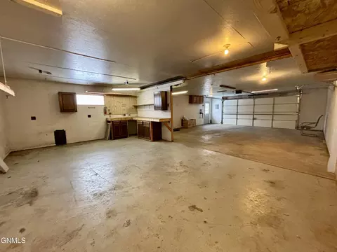 1018 Beacon Ln, Beulah, ND 58523 photo 34