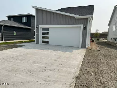 115 Marshall Loop, Lincoln, ND 58504