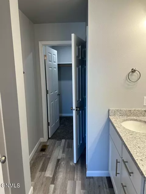 115 Marshall Loop, Lincoln, ND 58504 photo 14