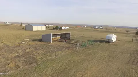 2587 Windsor Pl N, Mandan, ND 58554 photo 35
