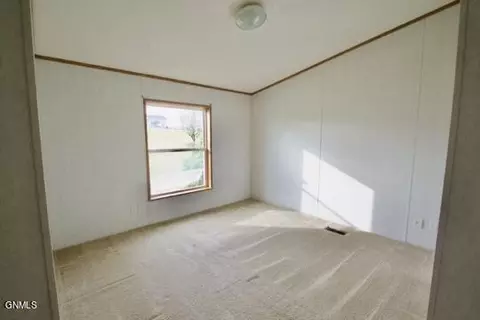 2587 Windsor Pl N, Mandan, ND 58554 photo 22