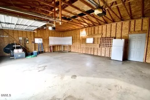 2587 Windsor Pl N, Mandan, ND 58554 photo 8