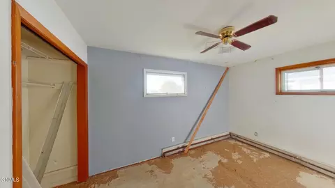 907 Collins Ave, Mandan, ND 58554 photo 15