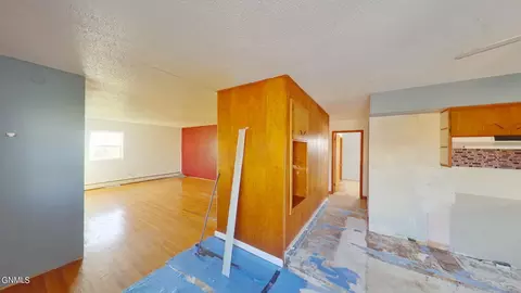 907 Collins Ave, Mandan, ND 58554 photo 6