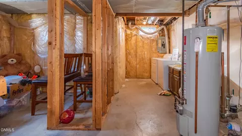 151 A Ave E, Dickinson, ND 58601 photo 17
