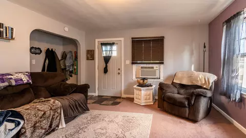 151 A Ave E, Dickinson, ND 58601 photo 4
