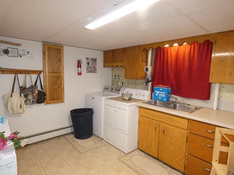 105 8th St NW, Mandan, ND 58554 photo 15