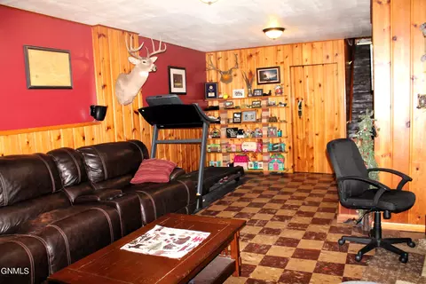1703 Monte Dr NW, Mandan, ND 58554 photo 31