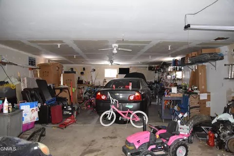 71 Mcdougall Dr, Lincoln, ND 58504 photo 30