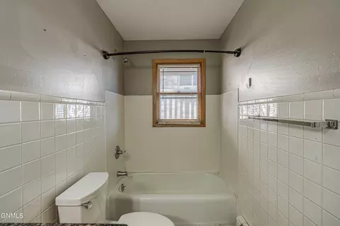 1505 Sunset Dr, Mandan, ND 58554 photo 11