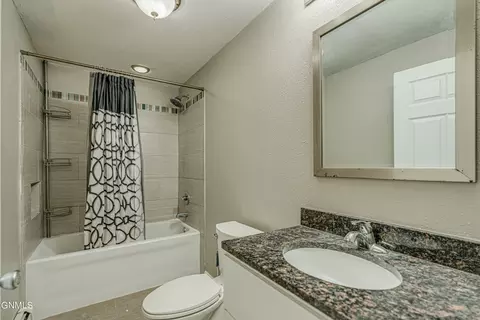 1505 Sunset Dr, Mandan, ND 58554 photo 9