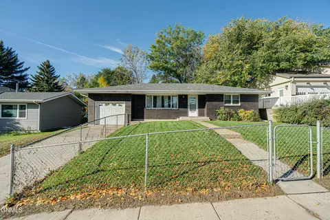 1505 Sunset Dr, Mandan, ND 58554 photo 47