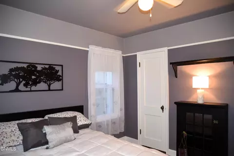 204 9th Ave NW, Mandan, ND 58554 photo 8