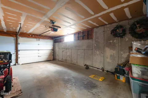 1709 14th Ave SE, Mandan, ND 58554 photo 23