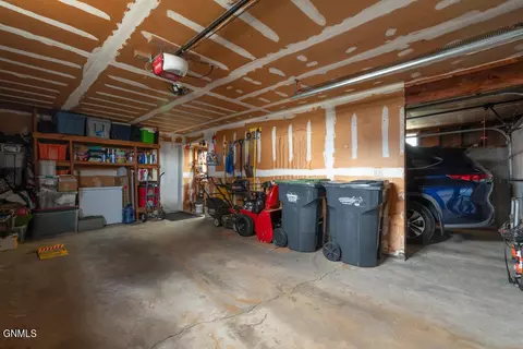 1709 14th Ave SE, Mandan, ND 58554 photo 24