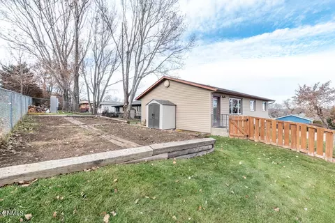 1709 14th Ave SE, Mandan, ND 58554 photo 27