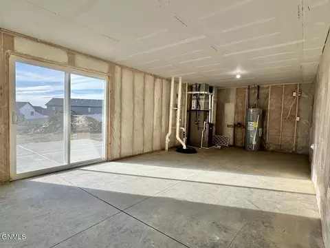 4816 Cornice Loop, Bismarck, ND 58503 photo 29