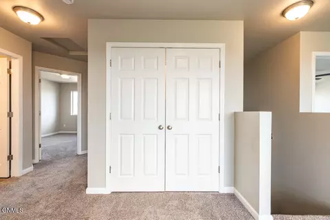 4816 Cornice Loop, Bismarck, ND 58503 photo 15