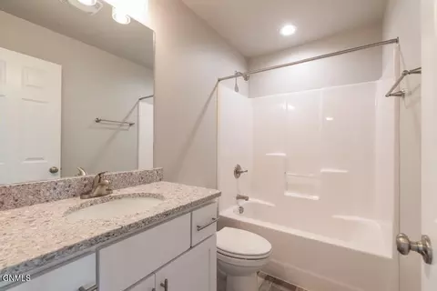 4816 Cornice Loop, Bismarck, ND 58503 photo 24