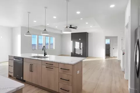 Kitchen - 3019 44th Ave W, Williston, ND 58801 photo 1 of 7