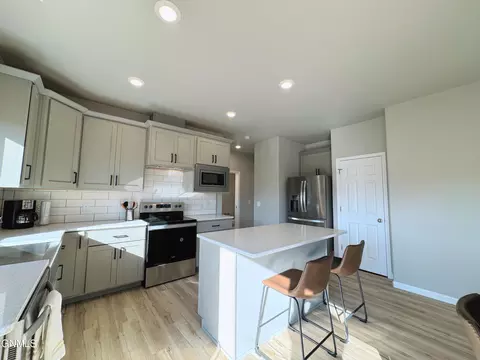 503 Cobblestone Loop SW, Mandan, ND 58554 photo 12