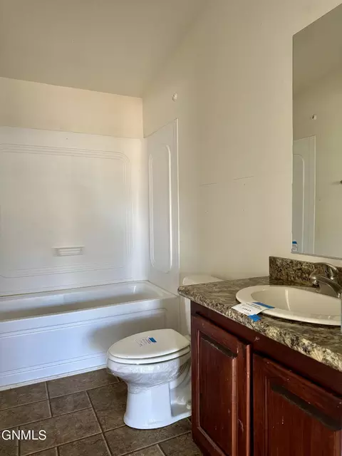 13842 Stanley St, Williston, ND 58801 photo 4
