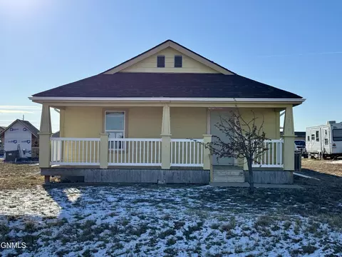 13842 Stanley St, Williston, ND 58801