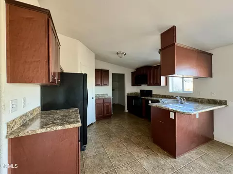 13842 Stanley St, Williston, ND 58801 photo 5