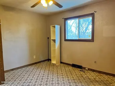 6947 16th St SE, Pingree, ND 58476 photo 33