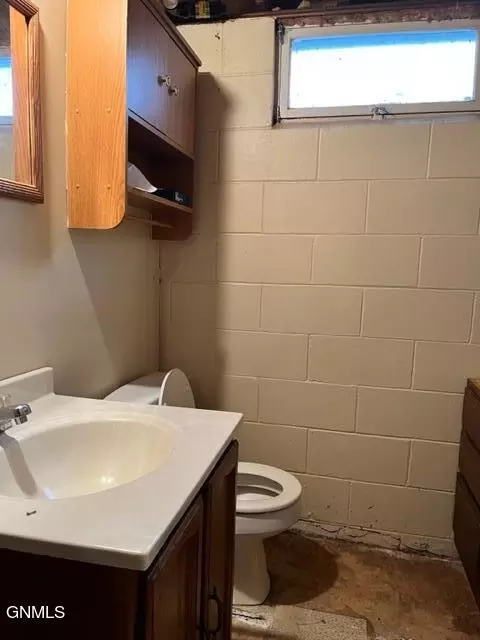 6947 16th St SE, Pingree, ND 58476 photo 39