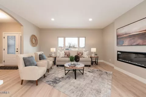 506 Koenig Dr, Bismarck, ND 58504 photo 4